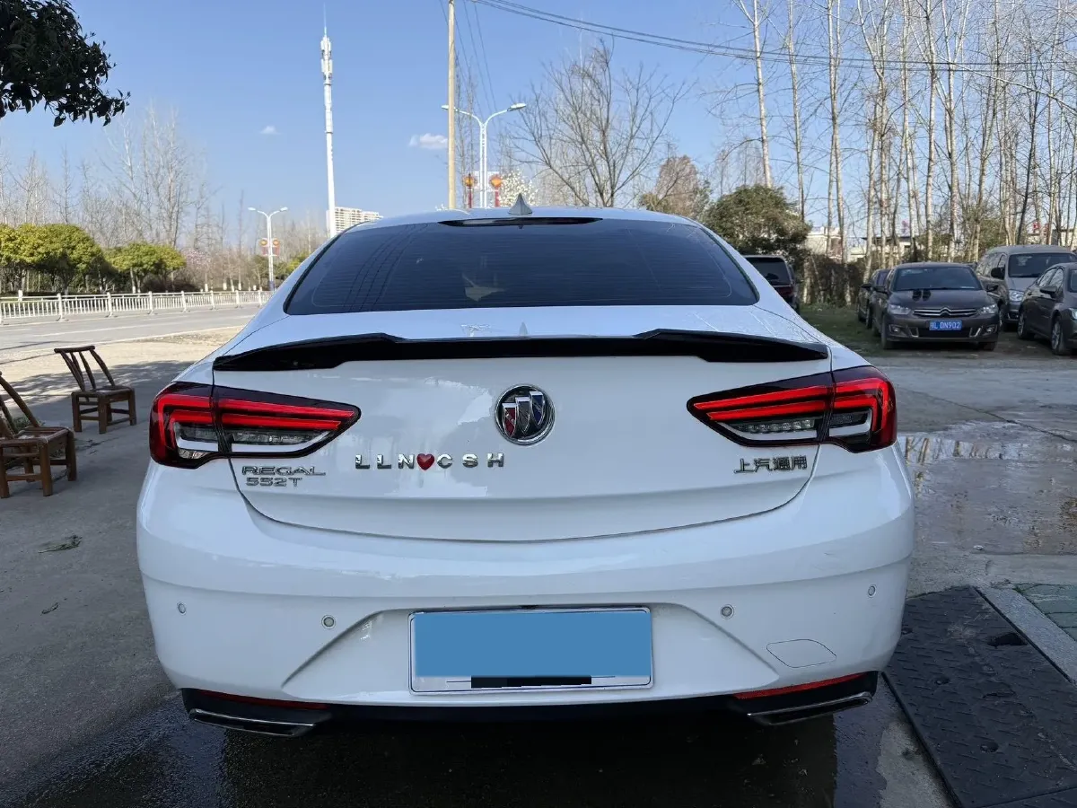 2022 Buick Regal 1.5T 169HP L4 9AT,autocango,china used car exporter,china ev exporter,chinese used car exporter,chinese used ev exporter
