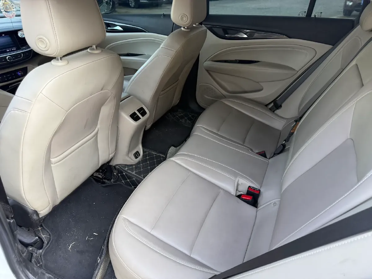 2022 Buick Regal 1.5T 169HP L4 9AT,autocango,china used car exporter,china ev exporter,chinese used car exporter,chinese used ev exporter