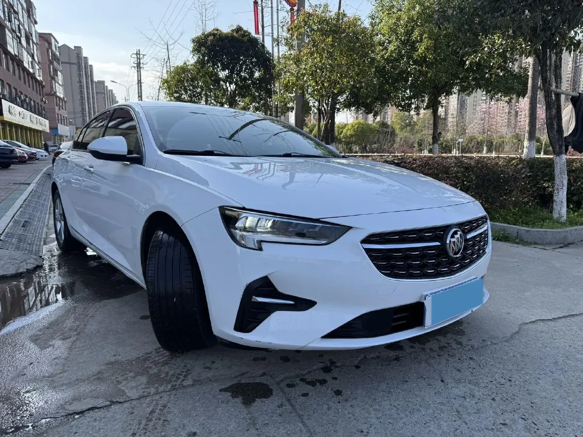 2022 Buick Regal 1.5T 169HP L4 9AT,autocango,china used car exporter,china ev exporter,chinese used car exporter,chinese used ev exporter