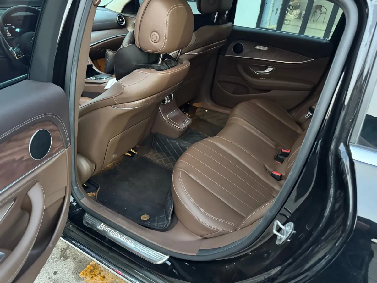 2022 Mercedes-Benz E Class 2.0T 258HP L4 9AT,autocango,china used car exporter,china ev exporter,chinese used car exporter,chinese used ev exporter