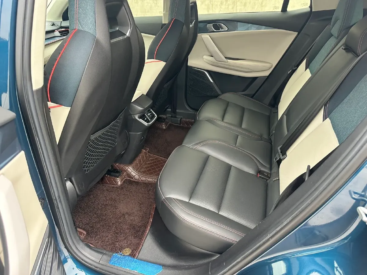 2020 LYNK&CO 06 1.5T 177HP L3 7DCT,autocango,china used car exporter,china ev exporter,chinese used car exporter,chinese used ev exporter