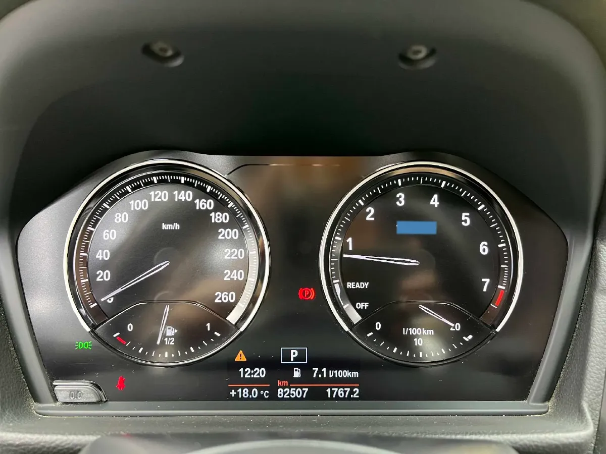 2020 BMW 1 Series 2.0T 192HP L4 7DCT,autocango,china used car exporter,china ev exporter,chinese used car exporter,chinese used ev exporter