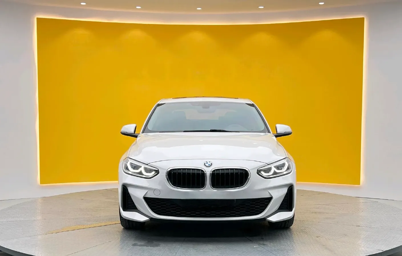 2020 BMW 1 Series 2.0T 192HP L4 7DCT,autocango,china used car exporter,china ev exporter,chinese used car exporter,chinese used ev exporter