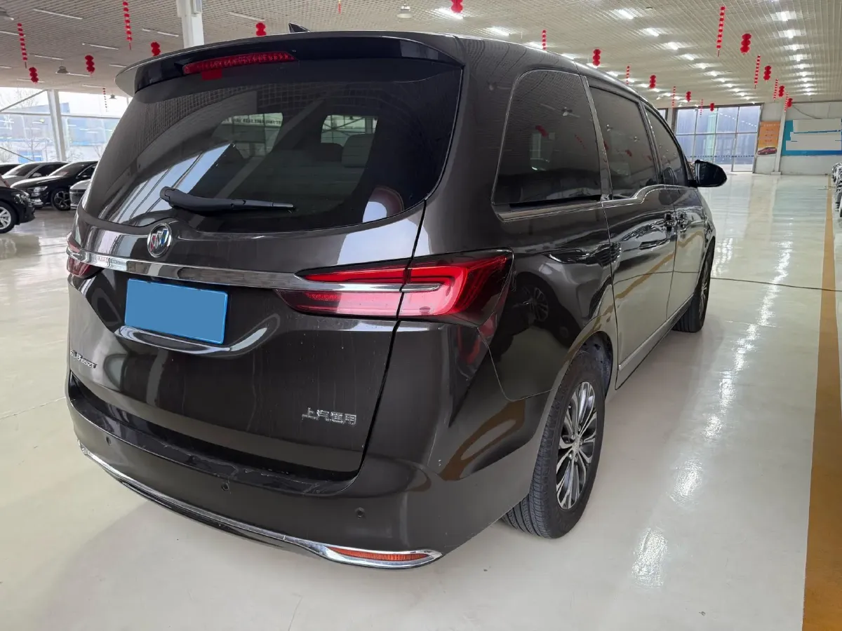 2021 Buick GL8 2.0T 237HP L4 9AT,autocango,china used car exporter,china ev exporter,chinese used car exporter,chinese used ev exporter