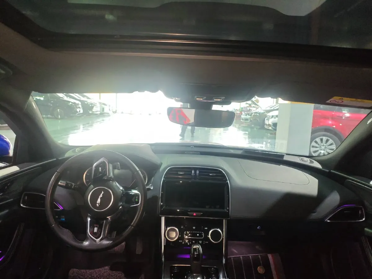 2020 Jaguar XEL 2.0T 200HP L4 8AT,autocango,china used car exporter,china ev exporter,chinese used car exporter,chinese used ev exporter