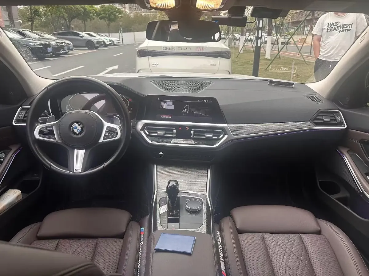 2022 BMW 3 Series 2.0T 184HP L4 8AT,autocango,china used car exporter,china ev exporter,chinese used car exporter,chinese used ev exporter