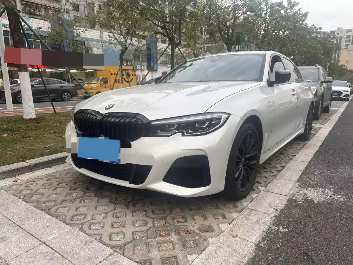 2022 BMW 3 Series 2.0T 184HP L4 8AT,autocango,china used car exporter,china ev exporter,chinese used car exporter,chinese used ev exporter