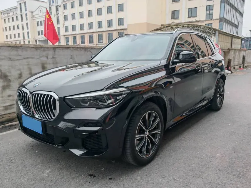 2022 BMW X5 2.0T 265HP L4 8AT,autocango,china used car exporter,china ev exporter,chinese used car exporter,chinese used ev exporter