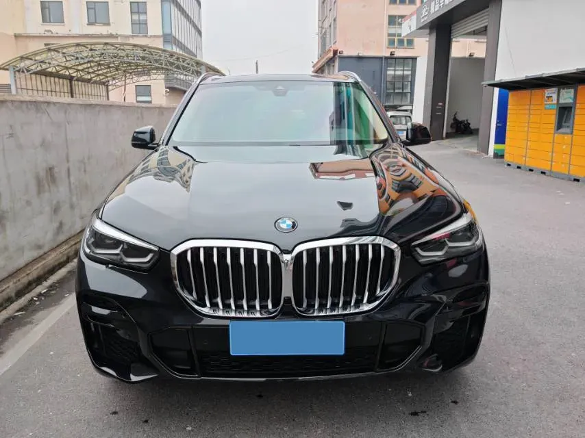 2022 BMW X5 2.0T 265HP L4 8AT,autocango,china used car exporter,china ev exporter,chinese used car exporter,chinese used ev exporter