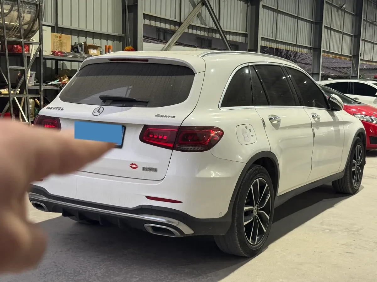 2021 Mercedes-Benz GLC Class 2.0T 197HP L4 9AT,autocango,china used car exporter,china ev exporter,chinese used car exporter,chinese used ev exporter
