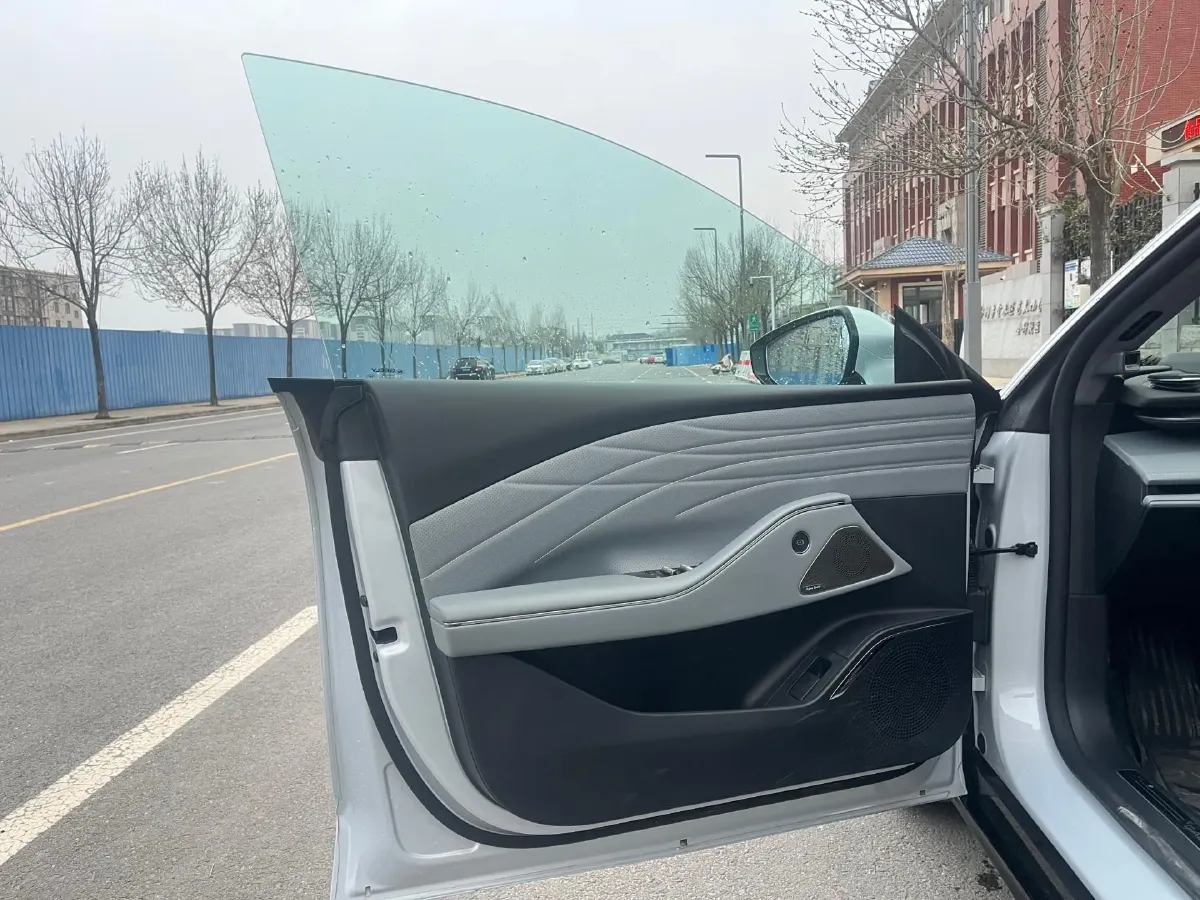 2025 MAXUS InterstellarX 2.5T 224HP L4 8AT,autocango,china used car exporter,china ev exporter,chinese used car exporter,chinese used ev exporter