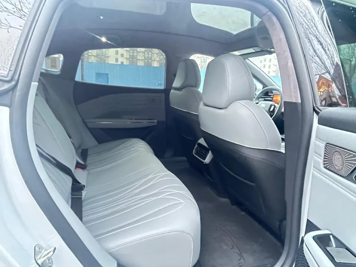 2025 MAXUS InterstellarX 2.5T 224HP L4 8AT,autocango,china used car exporter,china ev exporter,chinese used car exporter,chinese used ev exporter