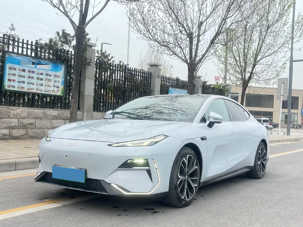 2025 MAXUS InterstellarX 2.5T 224HP L4 8AT,autocango,china used car exporter,china ev exporter,chinese used car exporter,chinese used ev exporter