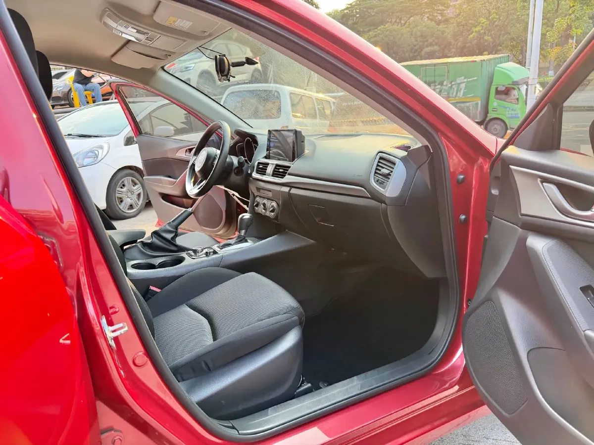 2019 Mazda 3 Axela 1.5L 117HP L4 6AT,autocango,china used car exporter,china ev exporter,chinese used car exporter,chinese used ev exporter