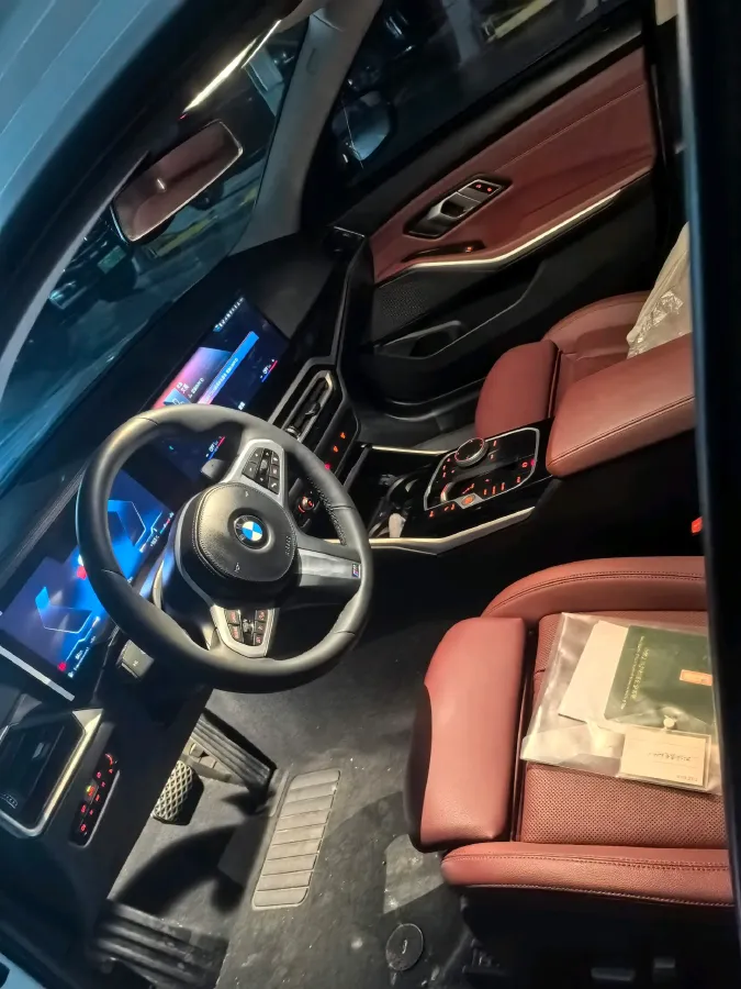 2023 BMW 3 Series 2.0T 156HP L4 8AT,autocango,china used car exporter,china ev exporter,chinese used car exporter,chinese used ev exporter