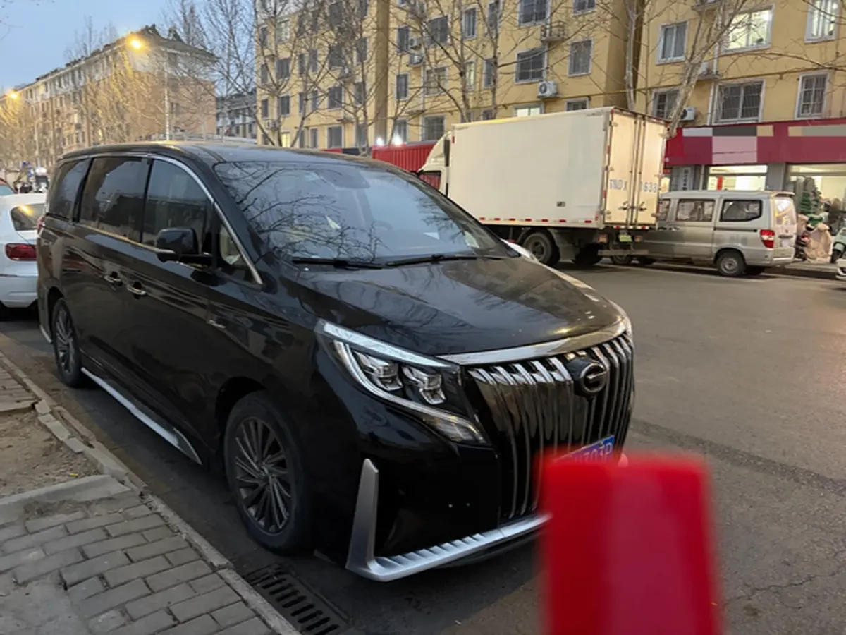 2021 GAC Trumpchi M8 2.0T 252HP L4 8AT,autocango,china used car exporter,china ev exporter,chinese used car exporter,chinese used ev exporter