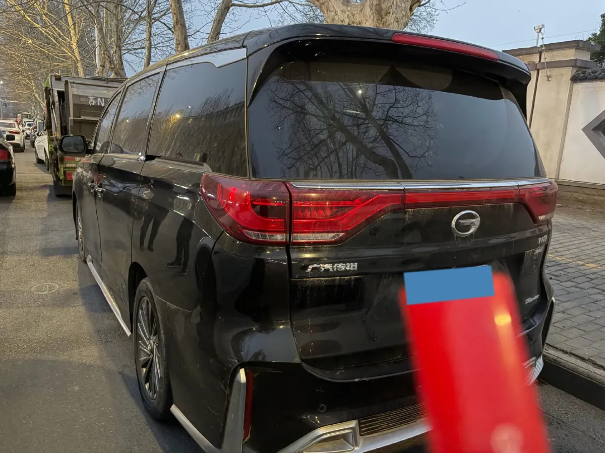 2021 GAC Trumpchi M8 2.0T 252HP L4 8AT,autocango,china used car exporter,china ev exporter,chinese used car exporter,chinese used ev exporter