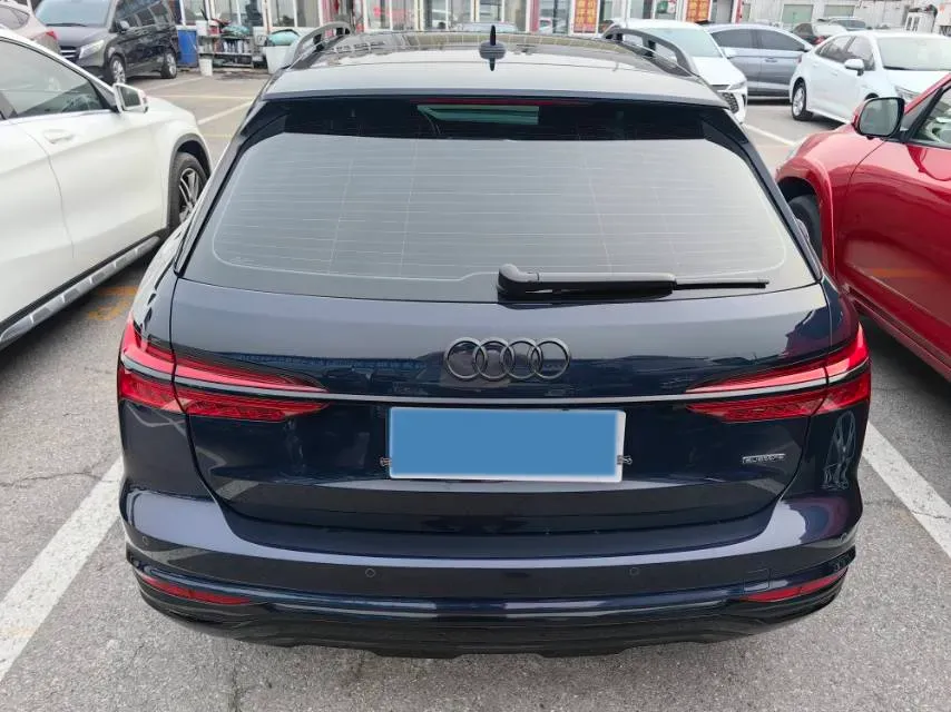2022 Audi A6 3.0T 340HP V6 7DCT,autocango,china used car exporter,china ev exporter,chinese used car exporter,chinese used ev exporter