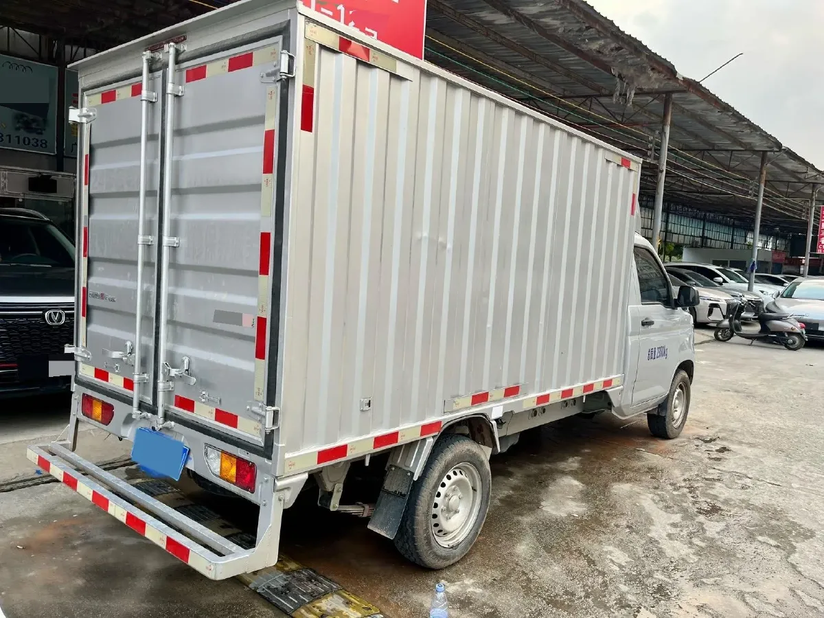 2023 WuLing RongGuang New Truck 2.0L 136HP L4 5MT,autocango,china used car exporter,china ev exporter,chinese used car exporter,chinese used ev exporter