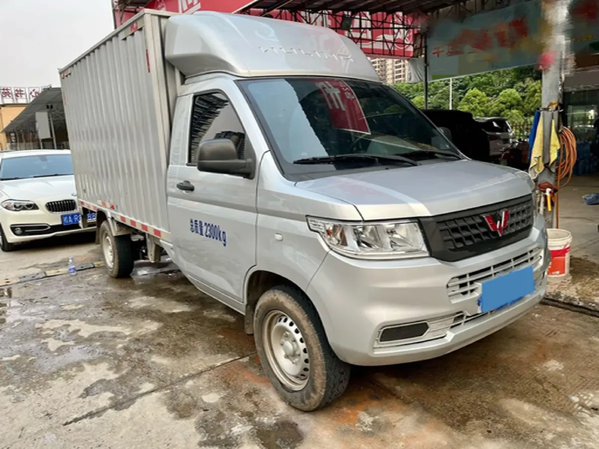 2023 WuLing RongGuang New Truck 2.0L 136HP L4 5MT,autocango,china used car exporter,china ev exporter,chinese used car exporter,chinese used ev exporter