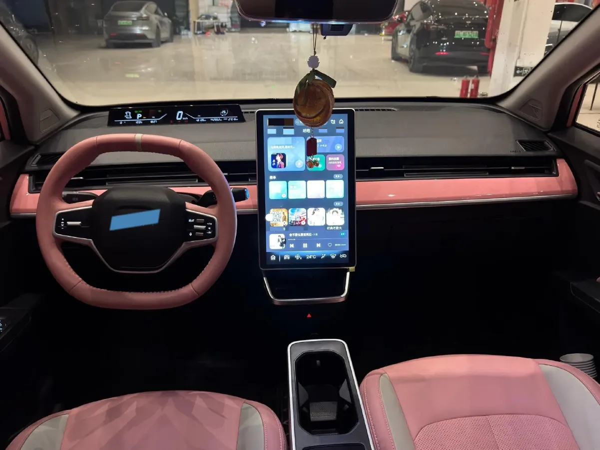 2022 MG 5 1.5L 120HP L4 CVT,autocango,china used car exporter,china ev exporter,chinese used car exporter,chinese used ev exporter