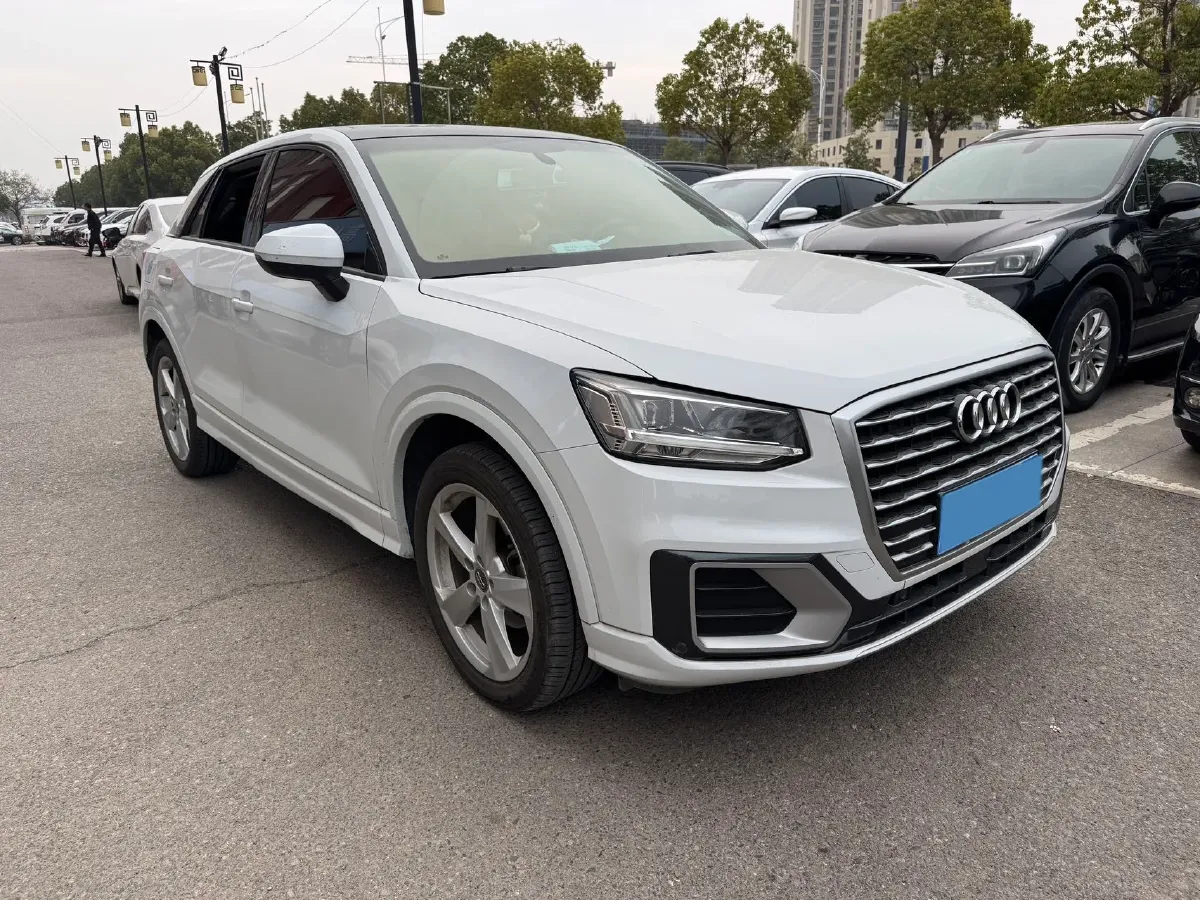 2020 Audi Q2L 1.4T 150HP L4 7DCT,autocango,china used car exporter,china ev exporter,chinese used car exporter,chinese used ev exporter