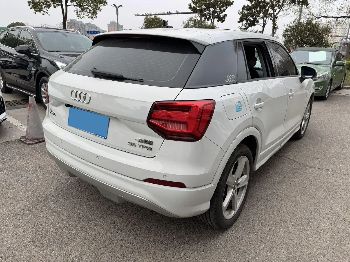 2020 Audi Q2L 1.4T 150HP L4 7DCT,autocango,china used car exporter,china ev exporter,chinese used car exporter,chinese used ev exporter
