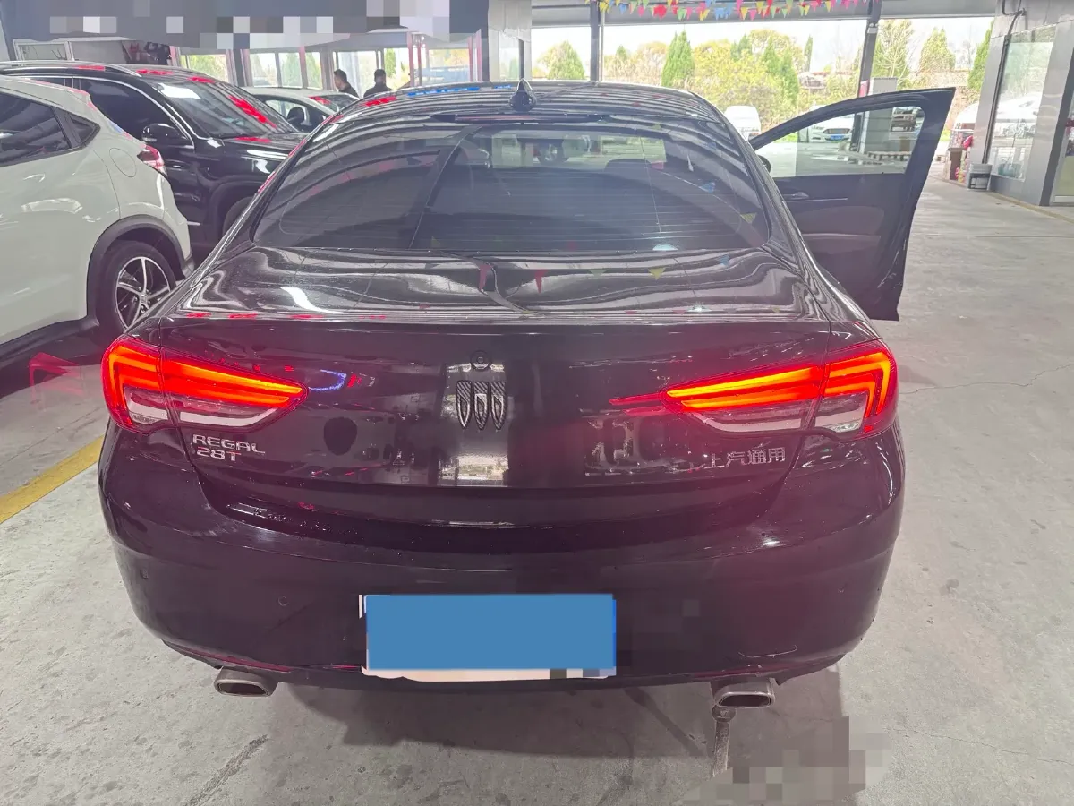 2024 Buick Regal 2.0T 237HP L4 9AT,autocango,china used car exporter,china ev exporter,chinese used car exporter,chinese used ev exporter