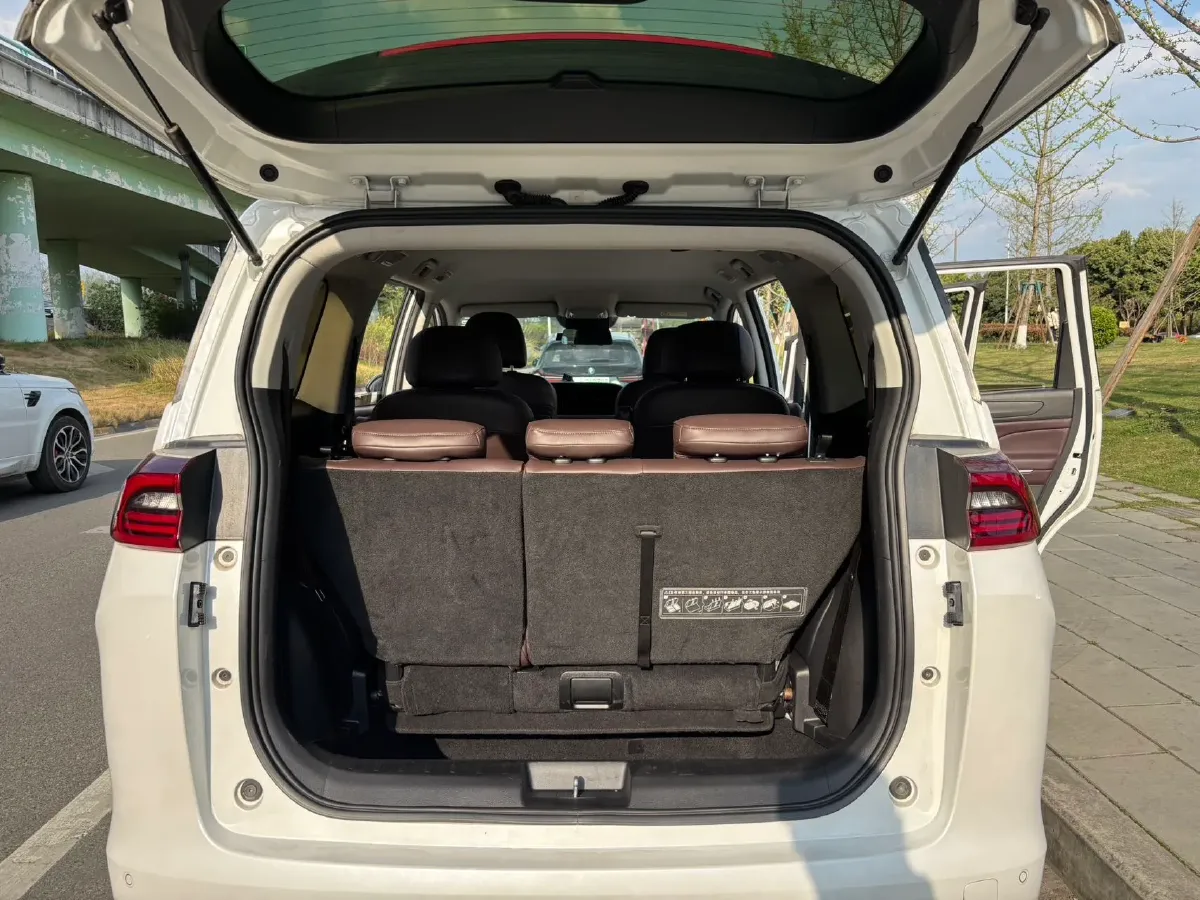 2023 GAC Trumpchi M6 1.5T 177HP L4 7DCT,autocango,china used car exporter,china ev exporter,chinese used car exporter,chinese used ev exporter