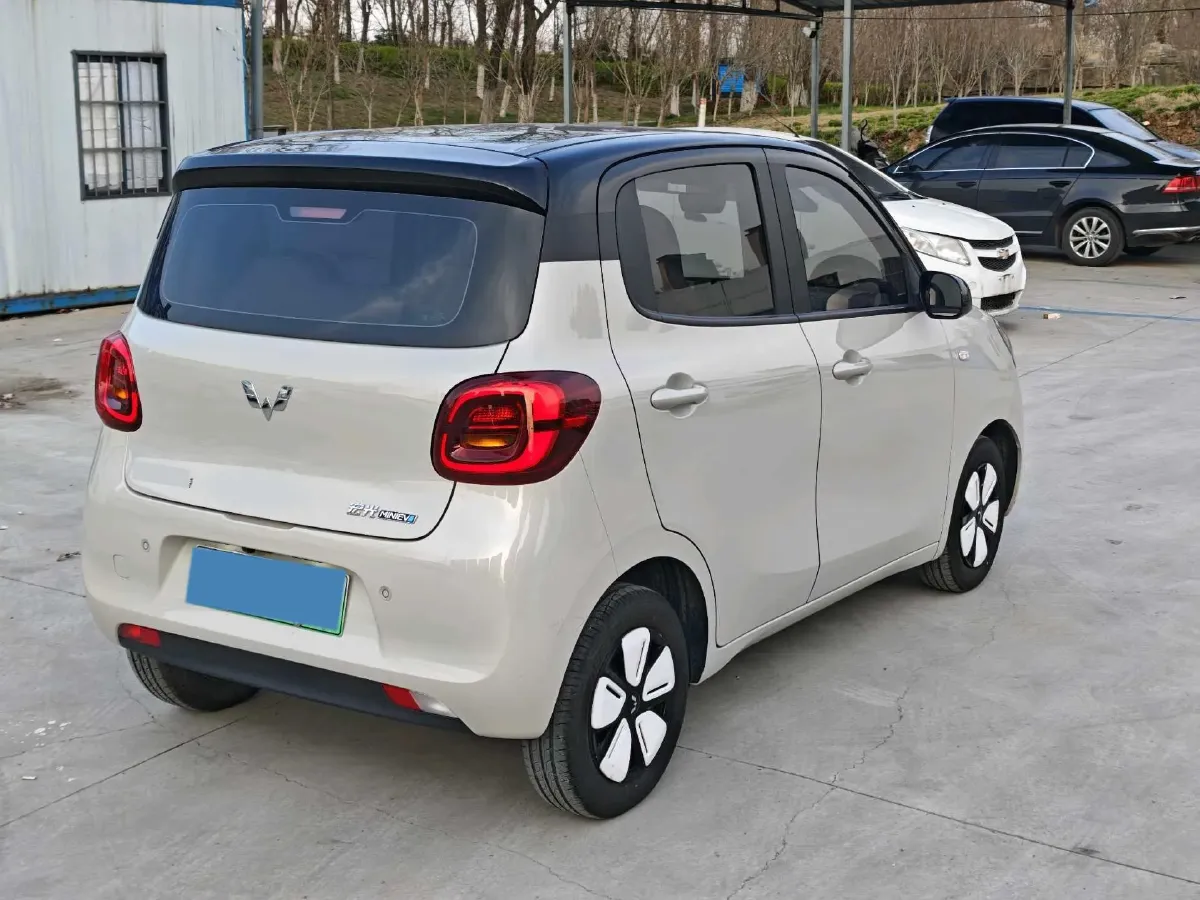 2025 WuLing HongGuang MINI EV BEV 16.2KWH,autocango,china used car exporter,china ev exporter,chinese used car exporter,chinese used ev exporter