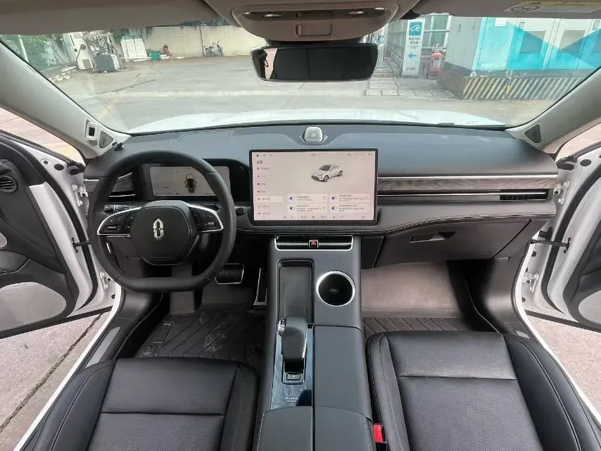 2022 Isuzu Mu-X 2.0T 220HP L4 8AT,autocango,china used car exporter,china ev exporter,chinese used car exporter,chinese used ev exporter