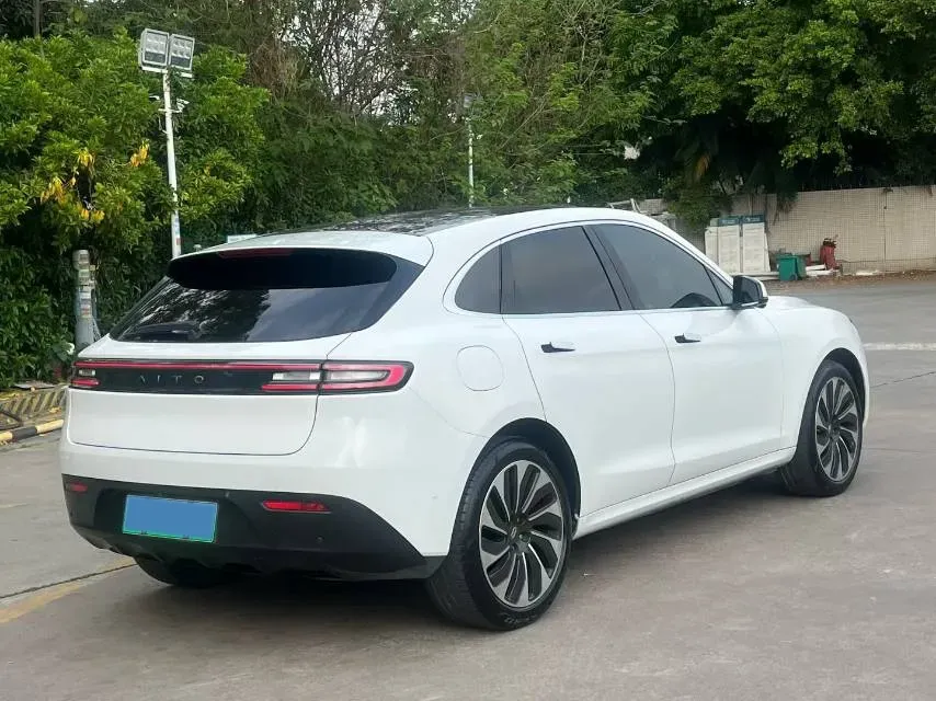 2022 Isuzu Mu-X 2.0T 220HP L4 8AT,autocango,china used car exporter,china ev exporter,chinese used car exporter,chinese used ev exporter