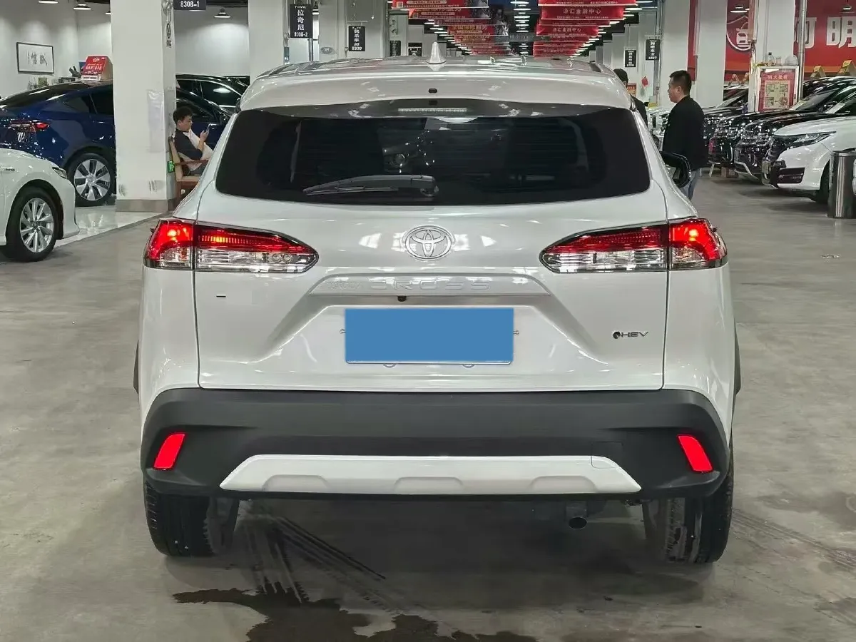 2024 Toyota Corolla Cross 2.0L 152HP L4 E-CVT Hybrid,autocango,china used car exporter,china ev exporter,chinese used car exporter,chinese used ev exporter
