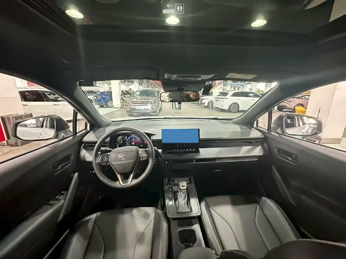 2024 Toyota Corolla Cross 2.0L 152HP L4 E-CVT Hybrid,autocango,china used car exporter,china ev exporter,chinese used car exporter,chinese used ev exporter