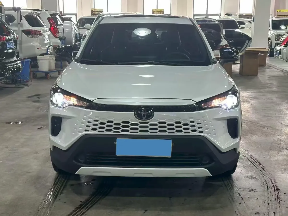 2024 Toyota Corolla Cross 2.0L 152HP L4 E-CVT Hybrid,autocango,china used car exporter,china ev exporter,chinese used car exporter,chinese used ev exporter