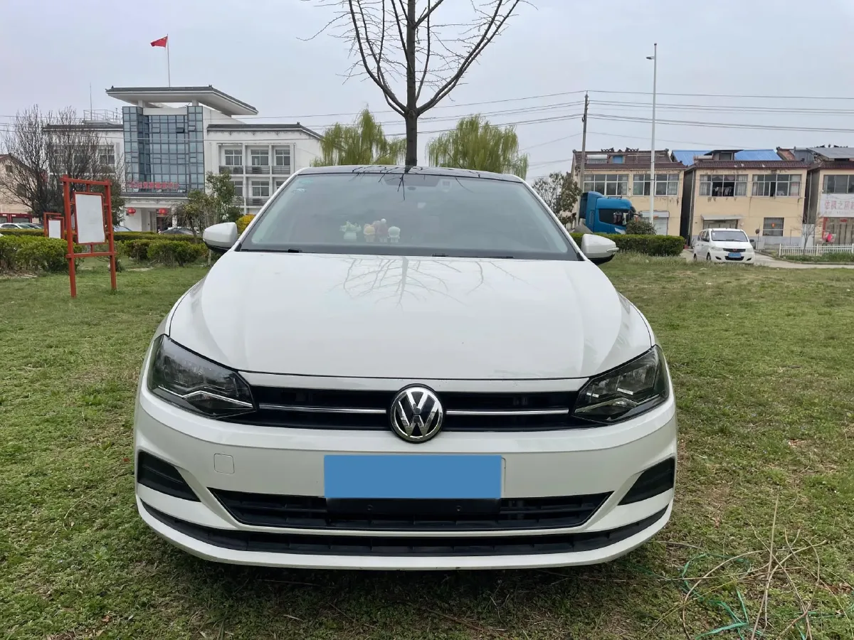 2019 Volkswagen Polo 1.5L 113HP L4 6AT,autocango,china used car exporter,china ev exporter,chinese used car exporter,chinese used ev exporter