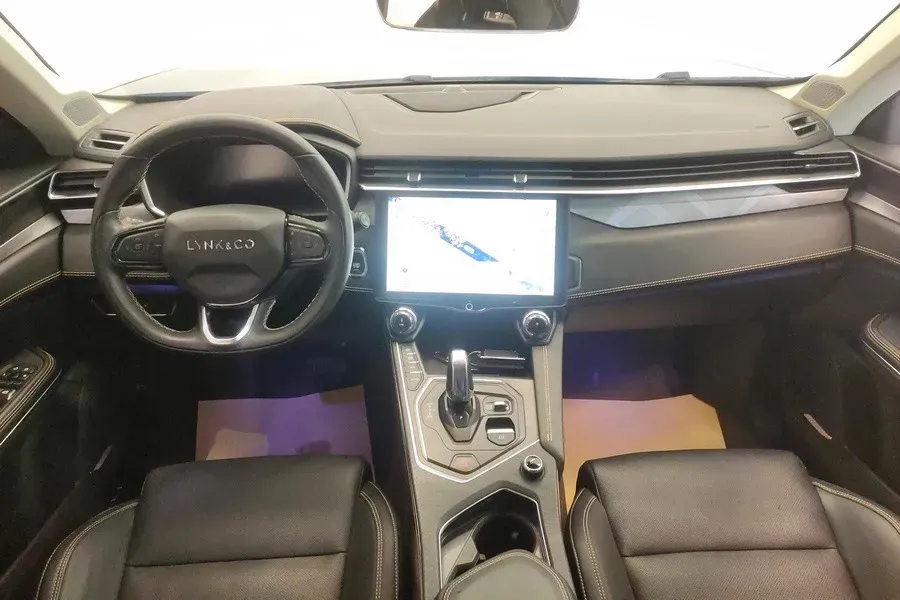 2023 MAXUS Interstellar 2.0T 261HP L4 8AT,autocango,china used car exporter,china ev exporter,chinese used car exporter,chinese used ev exporter