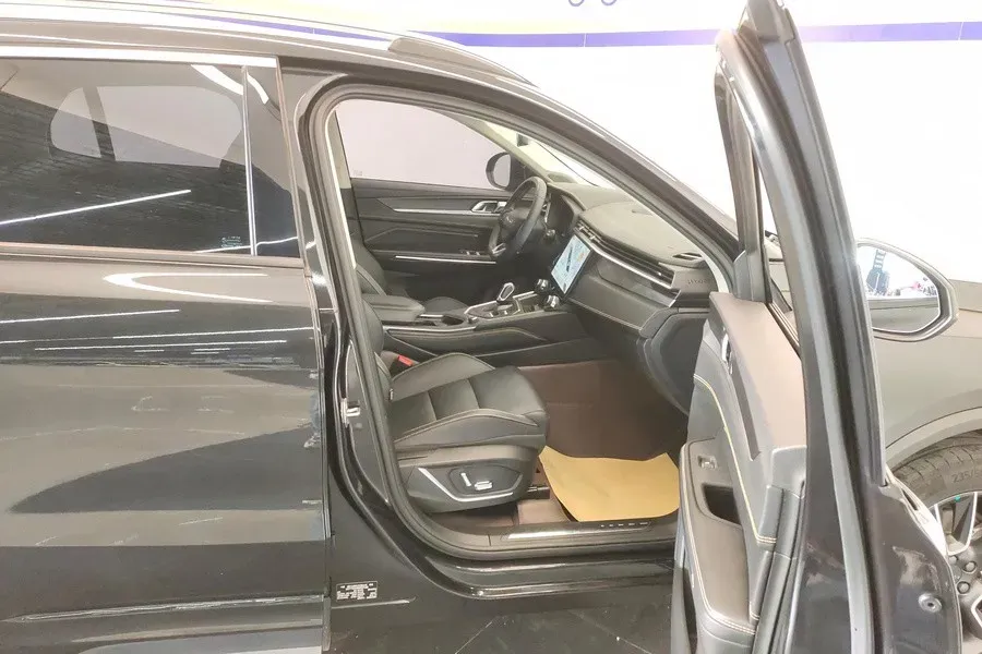 2023 MAXUS Interstellar 2.0T 261HP L4 8AT,autocango,china used car exporter,china ev exporter,chinese used car exporter,chinese used ev exporter