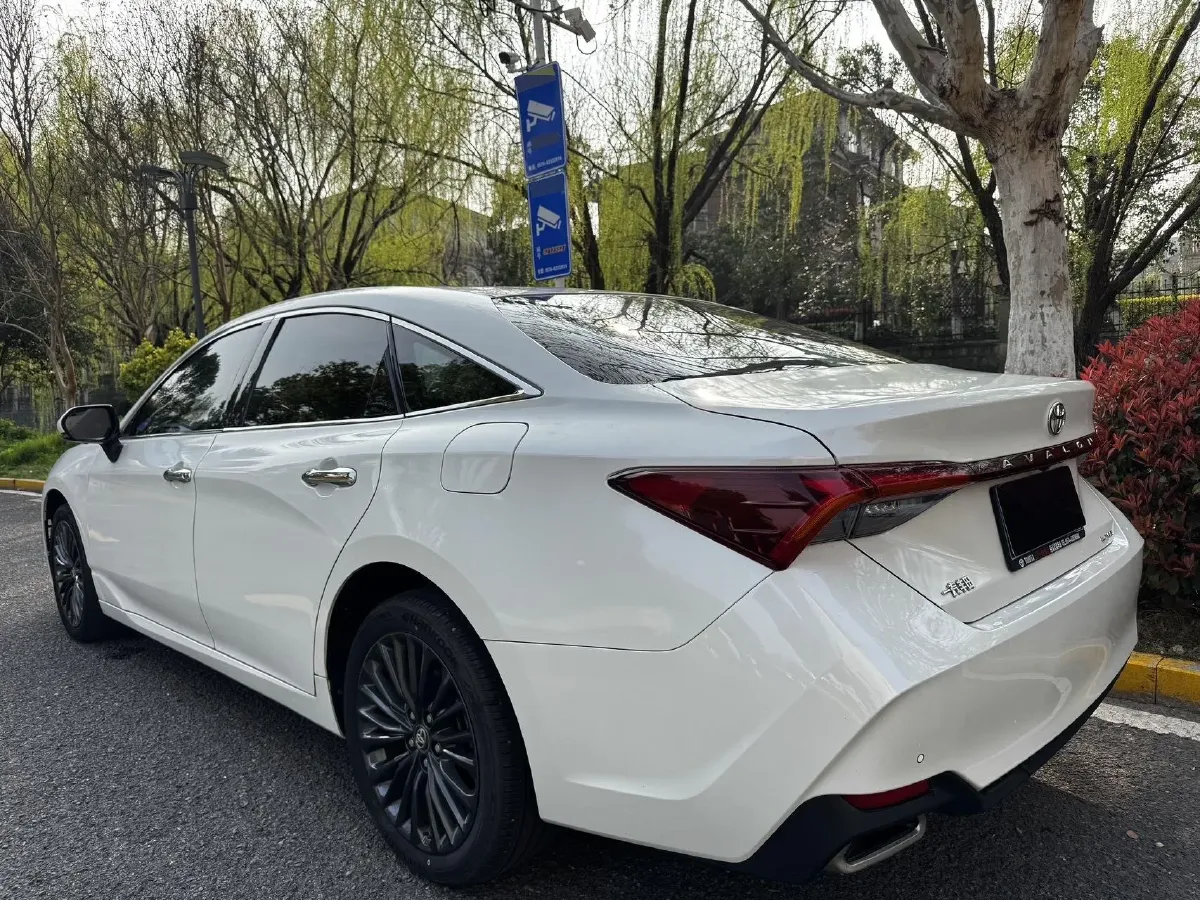 2019 Toyota Avalon 2.0L 178HP L4 CVT,autocango,china used car exporter,china ev exporter,chinese used car exporter,chinese used ev exporter
