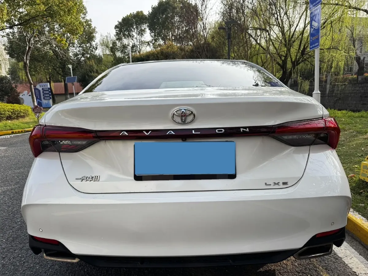 2019 Toyota Avalon 2.0L 178HP L4 CVT,autocango,china used car exporter,china ev exporter,chinese used car exporter,chinese used ev exporter
