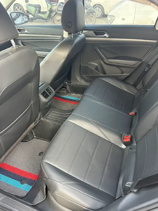 2019 Volkswagen Lavida 1.5L 113HP L4 6AT,autocango,china used car exporter,china ev exporter,chinese used car exporter,chinese used ev exporter