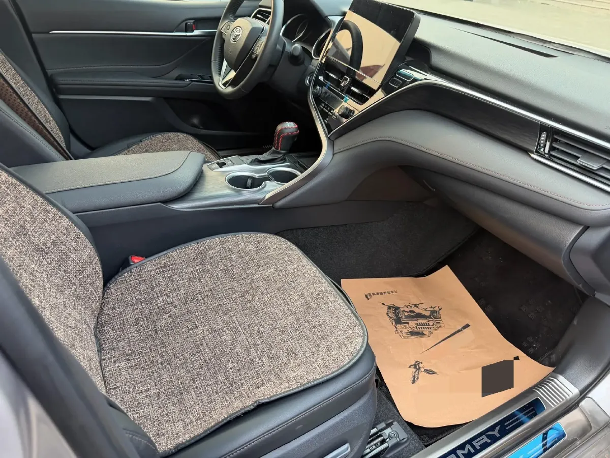 2023 Toyota Camry 2.0L 177HP L4 CVT,autocango,china used car exporter,china ev exporter,chinese used car exporter,chinese used ev exporter