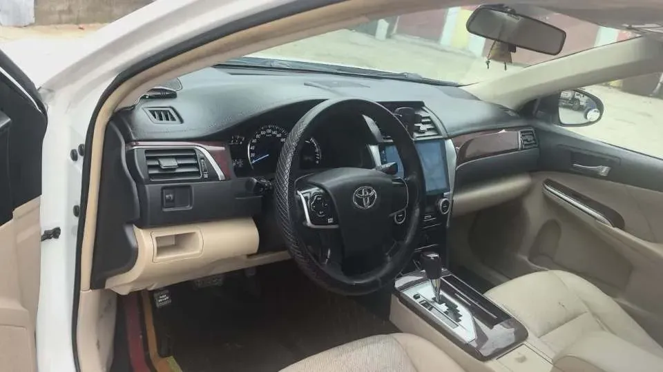 2013 Toyota Camry 2.0L 148HP L4 4AT,autocango,china used car exporter,china ev exporter,chinese used car exporter,chinese used ev exporter