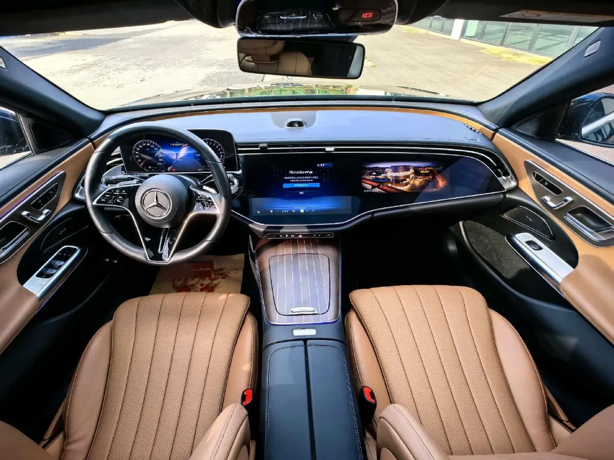 2024 Mercedes-Benz E Class 2.0T 204HP L4 9AT PHEV 25.4KWH,autocango,china used car exporter,china ev exporter,chinese used car exporter,chinese used ev exporter