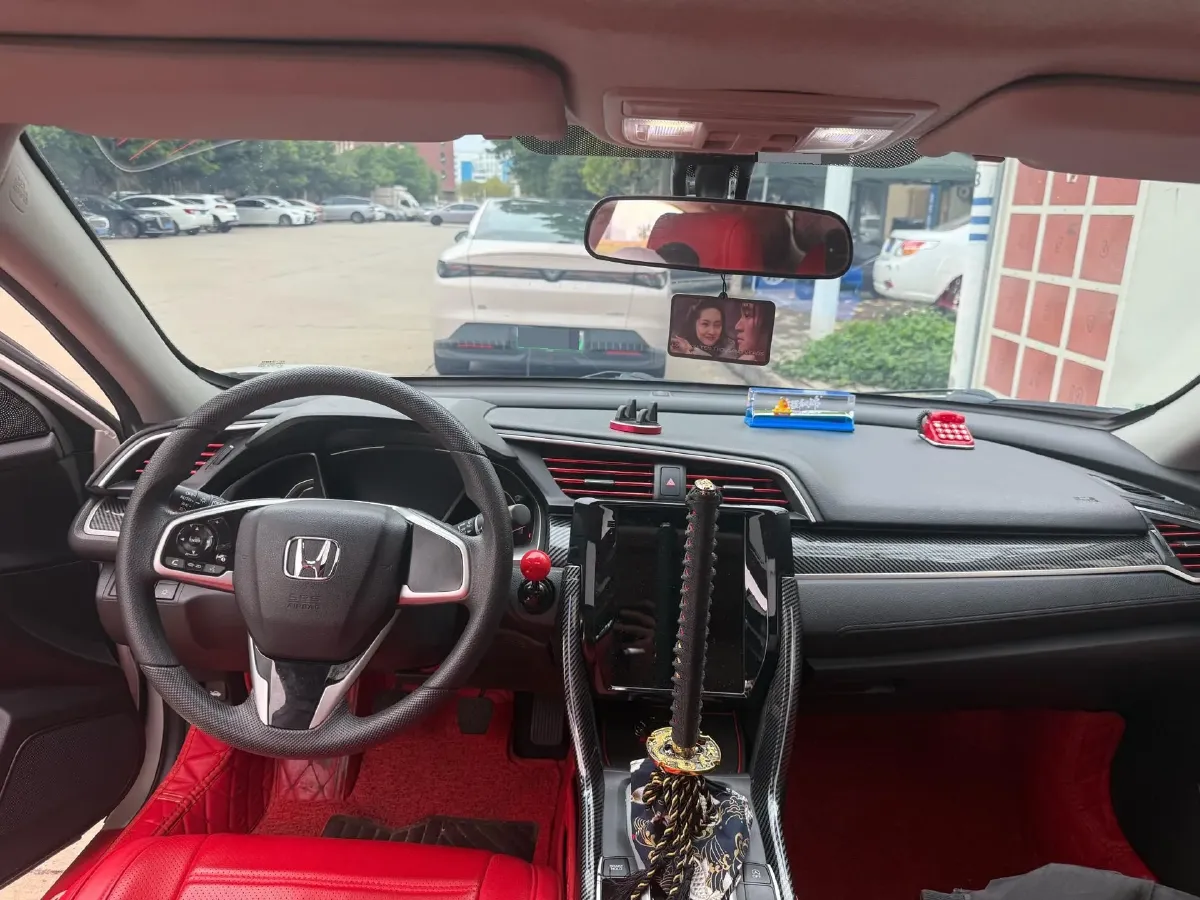 2019 Honda Civic 1.5T 177HP L4 6MT,autocango,china used car exporter,china ev exporter,chinese used car exporter,chinese used ev exporter