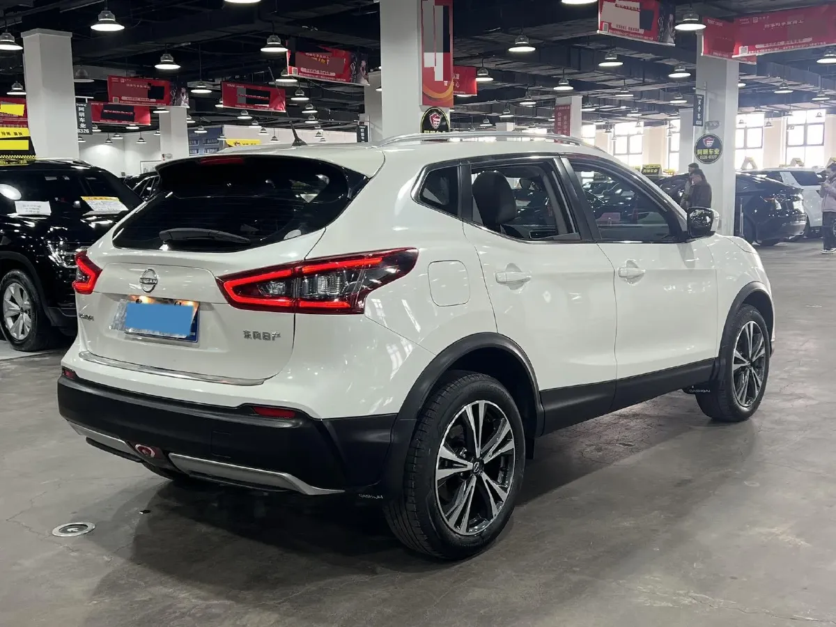 2022 Nissan Qashqai 2.0L 151HP L4 CVT,autocango,china used car exporter,china ev exporter,chinese used car exporter,chinese used ev exporter