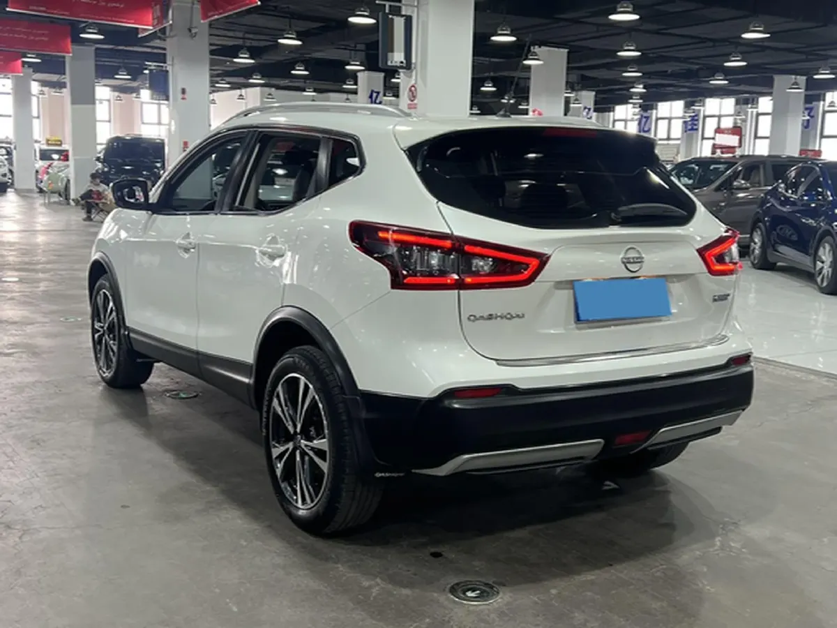 2022 Nissan Qashqai 2.0L 151HP L4 CVT,autocango,china used car exporter,china ev exporter,chinese used car exporter,chinese used ev exporter
