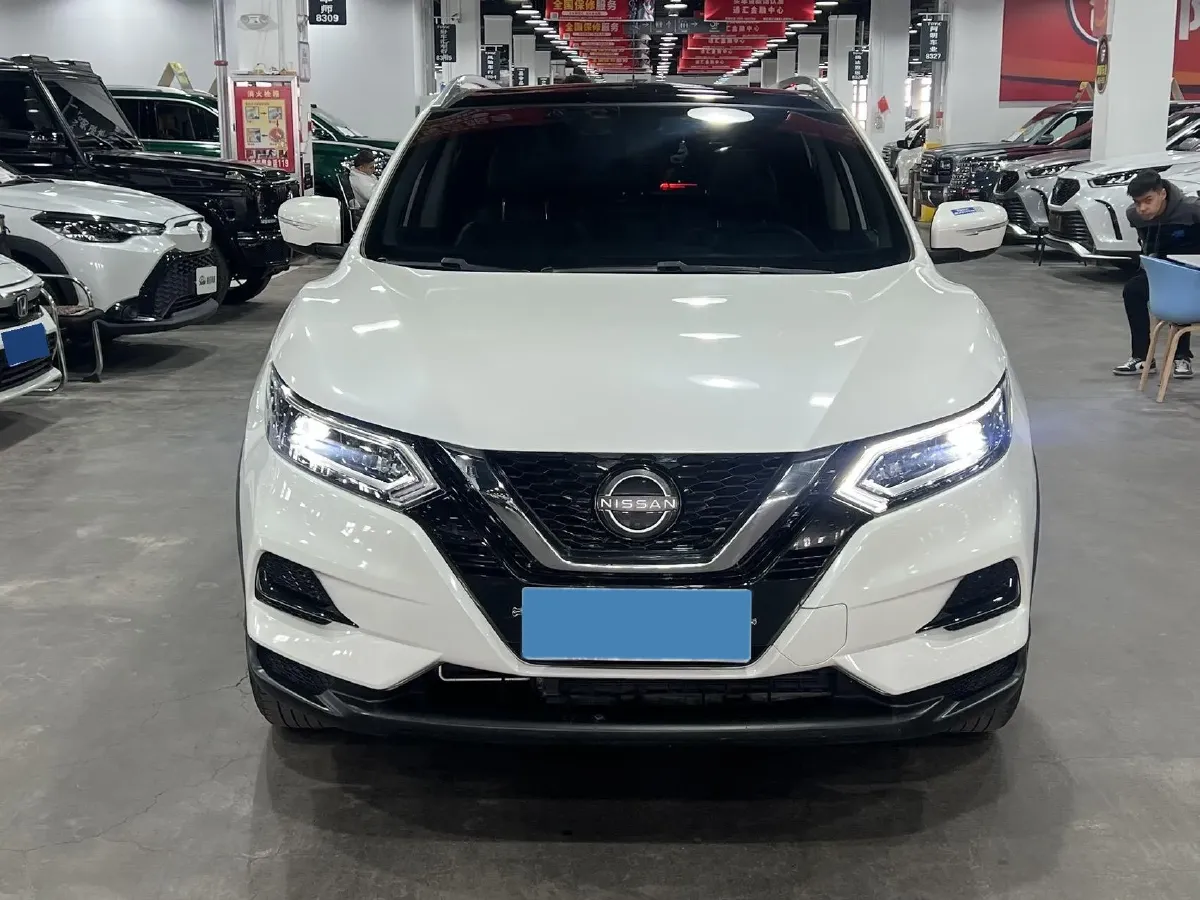 2022 Nissan Qashqai 2.0L 151HP L4 CVT,autocango,china used car exporter,china ev exporter,chinese used car exporter,chinese used ev exporter
