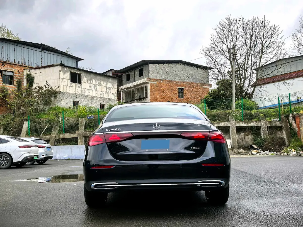 2026 Mercedes-Benz E Class 2.0T 204HP L4 9AT,autocango,china used car exporter,china ev exporter,chinese used car exporter,chinese used ev exporter