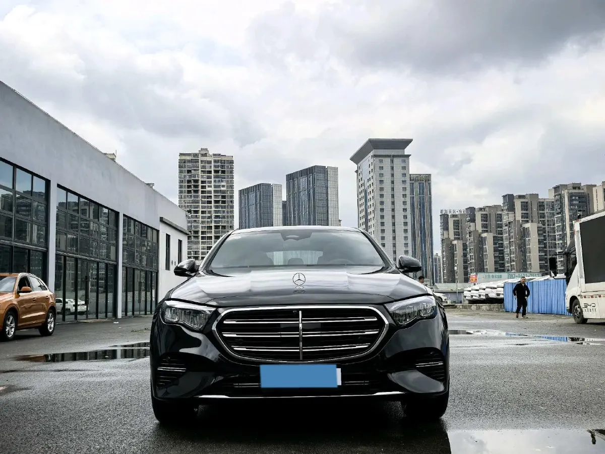 2026 Mercedes-Benz E Class 2.0T 204HP L4 9AT,autocango,china used car exporter,china ev exporter,chinese used car exporter,chinese used ev exporter